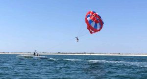 Why Destin Parasailing Should Be on Your Bucket List