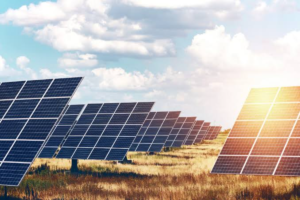 Commercial Solar vs. Traditional Energy: A Comparative Analysis