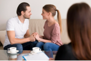 Navigating Life Transitions: Couples Counselling in Toronto as a Compass for Growth and Connection